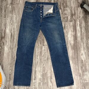 Levi's Classic Blue Straight Jeans